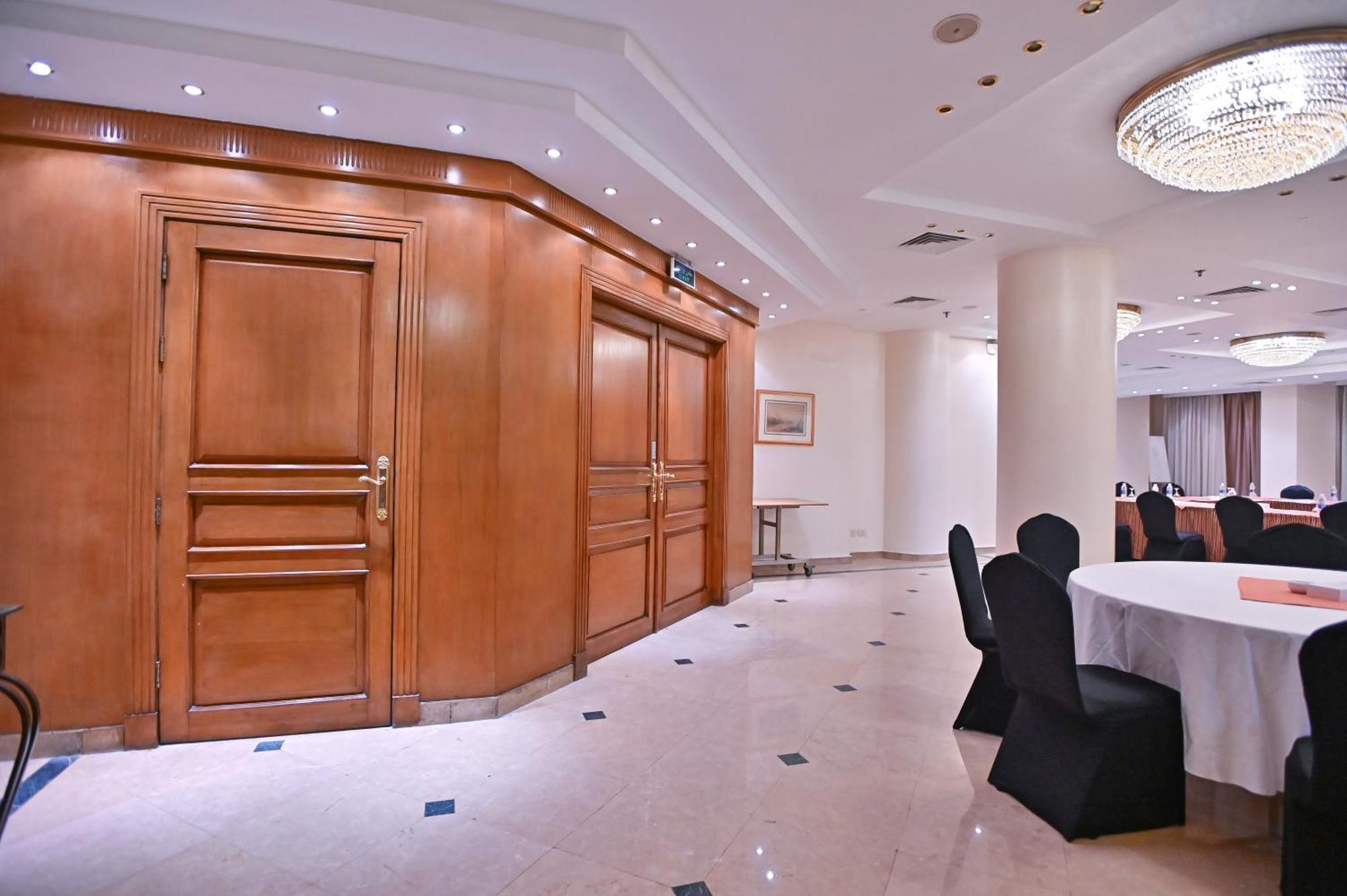 Swiss Inn Nile Hotel Giza Extérieur photo