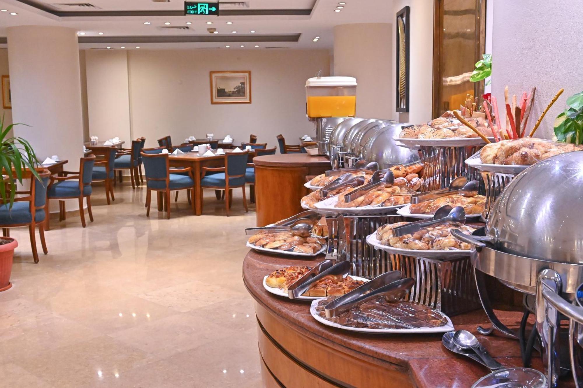 Swiss Inn Nile Hotel Giza Extérieur photo