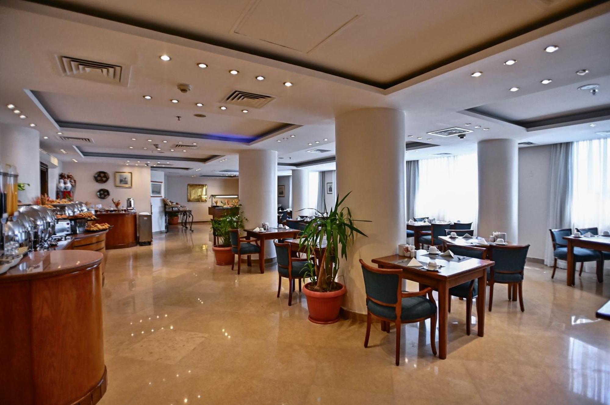 Swiss Inn Nile Hotel Giza Extérieur photo
